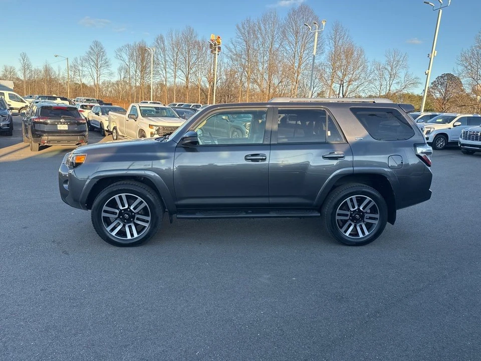 2017 Toyota 4Runner 5th Gen - Image 2 of 12