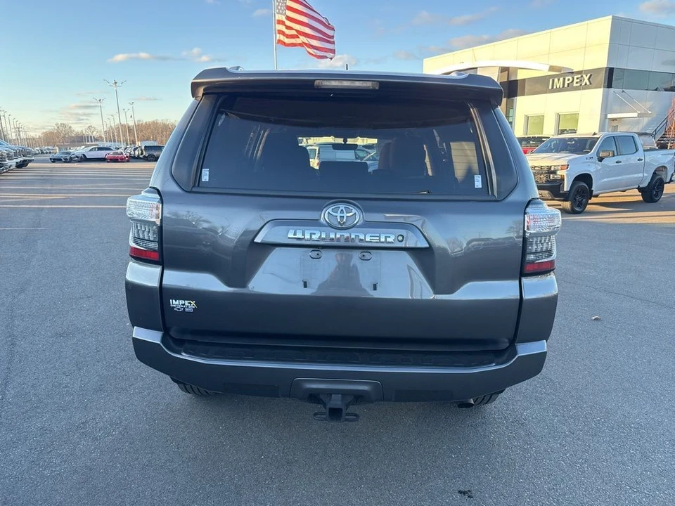 2017 Toyota 4Runner 5th Gen - Image 4 of 21