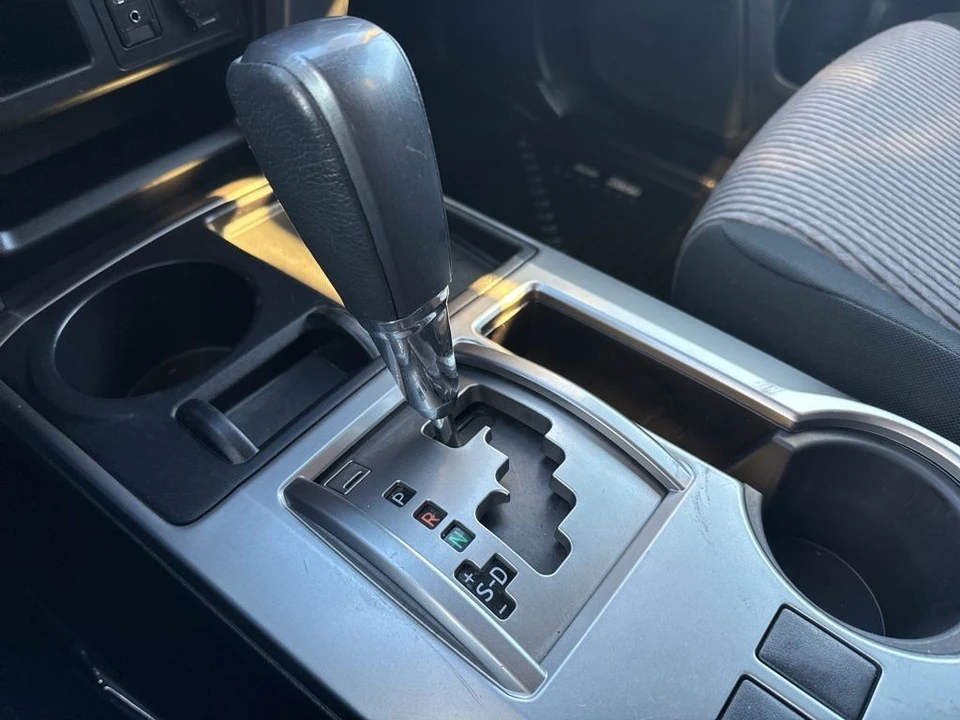 2017 Toyota 4Runner 5th Gen - Image 18 of 21