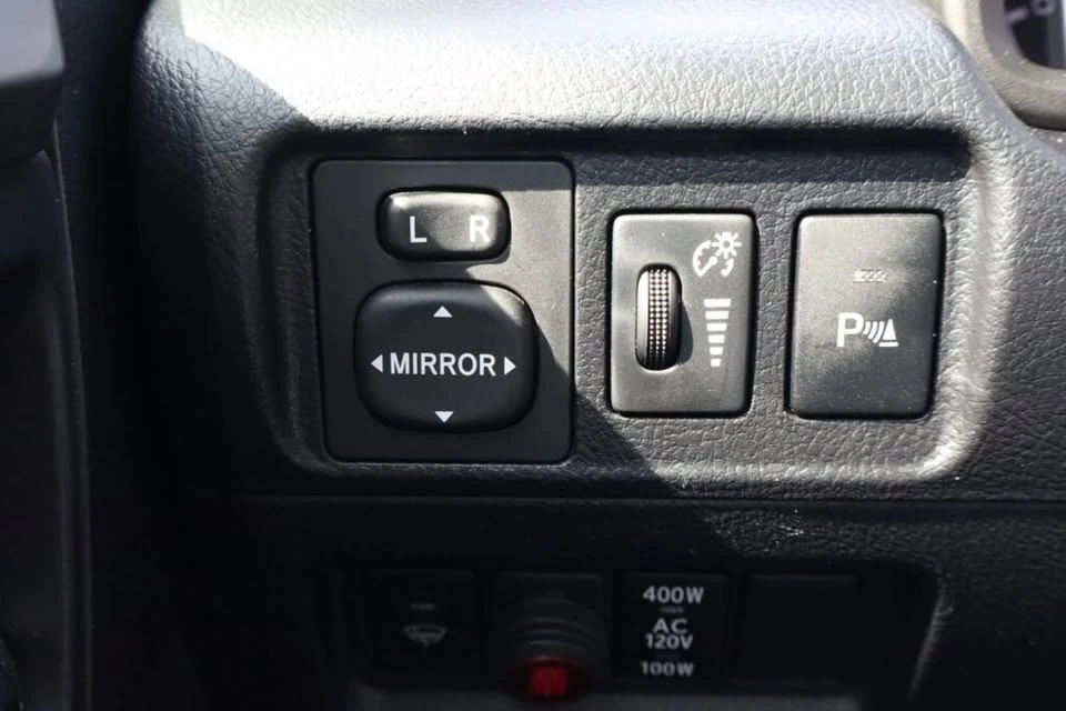 2017 Toyota 4Runner 5th Gen - Image 15 of 20