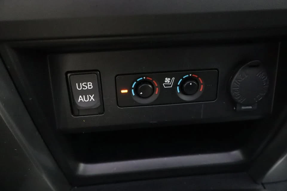2017 Toyota 4Runner 5th Gen - Image 10 of 17