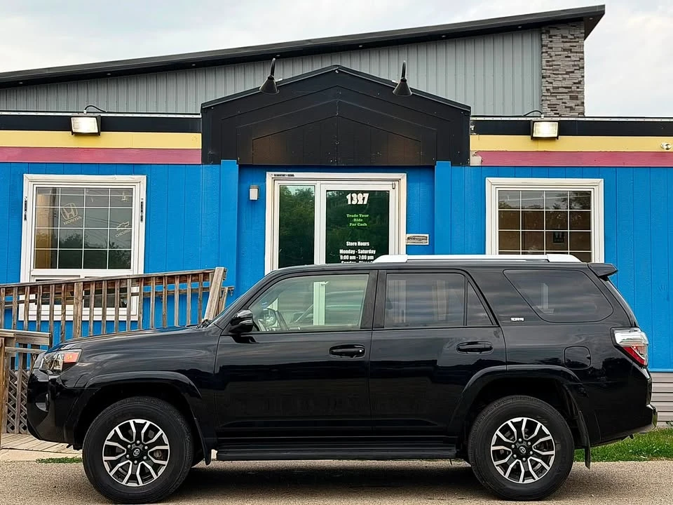 2017 Toyota 4Runner 5th Gen - Image 3 of 20