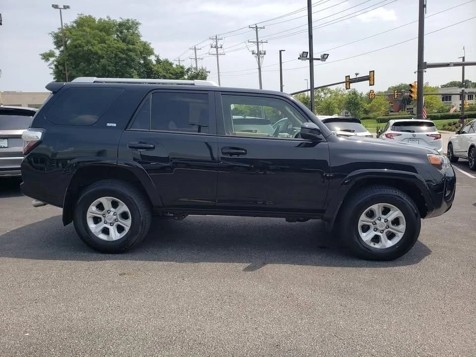 2017 Toyota 4Runner 5th Gen - Image 11 of 20