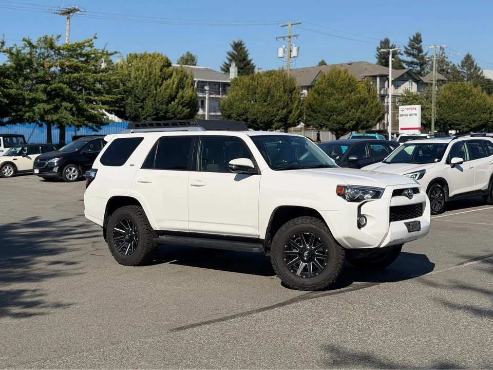 2017 Toyota 4Runner 5th Gen - Image 2 of 12