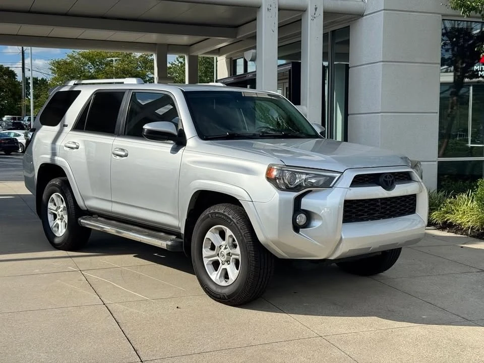 2017 Toyota 4Runner 5th Gen - Image 2 of 9