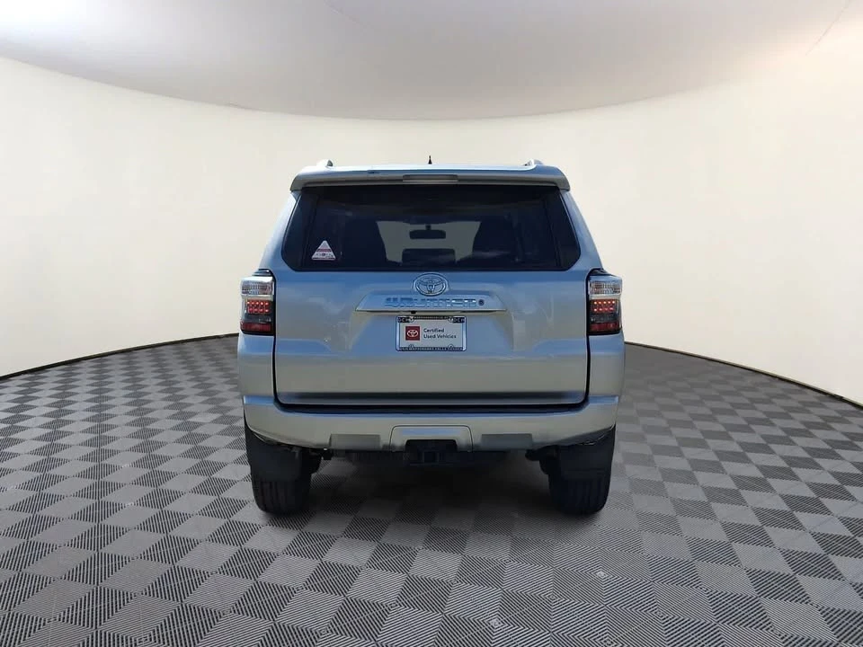 2017 Toyota 4Runner 5th Gen - Image 6 of 20