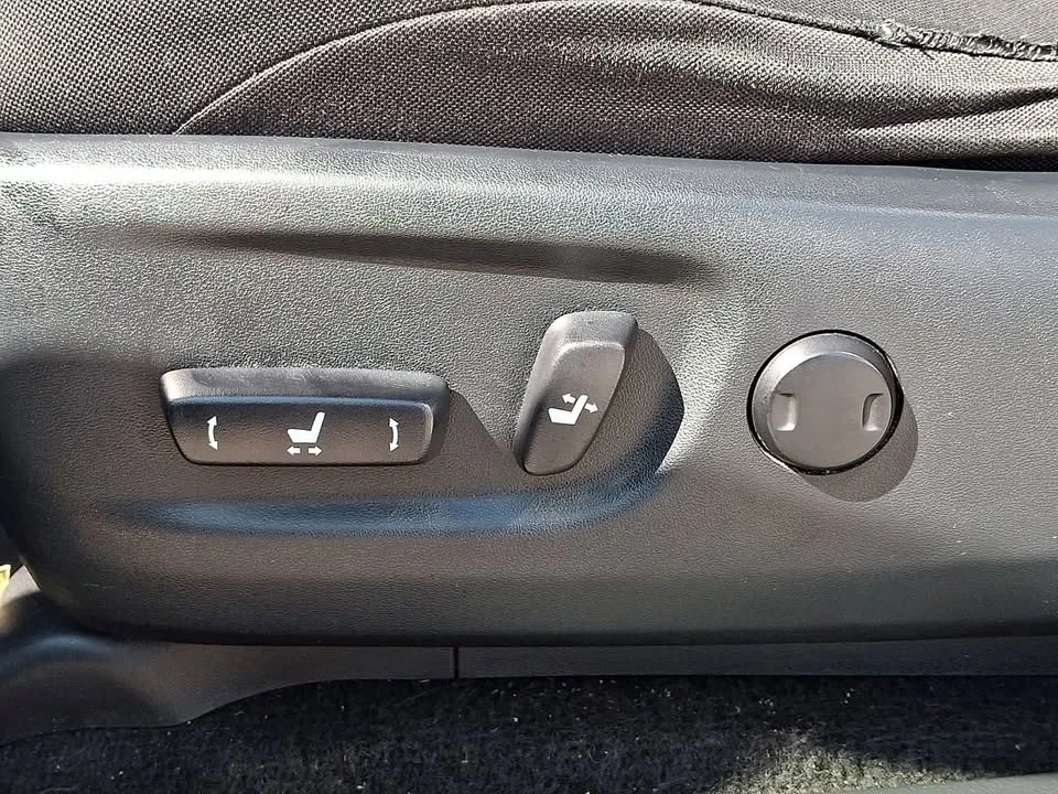 2017 Toyota 4Runner 5th Gen - Image 17 of 20
