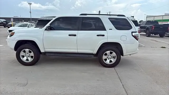 2017 Toyota 4Runner SR5