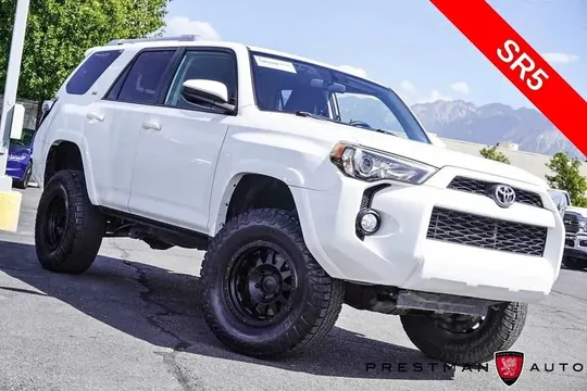 2017 Toyota 4Runner SR5