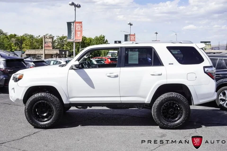 2017 Toyota 4Runner 5th Gen - Image 19 of 20