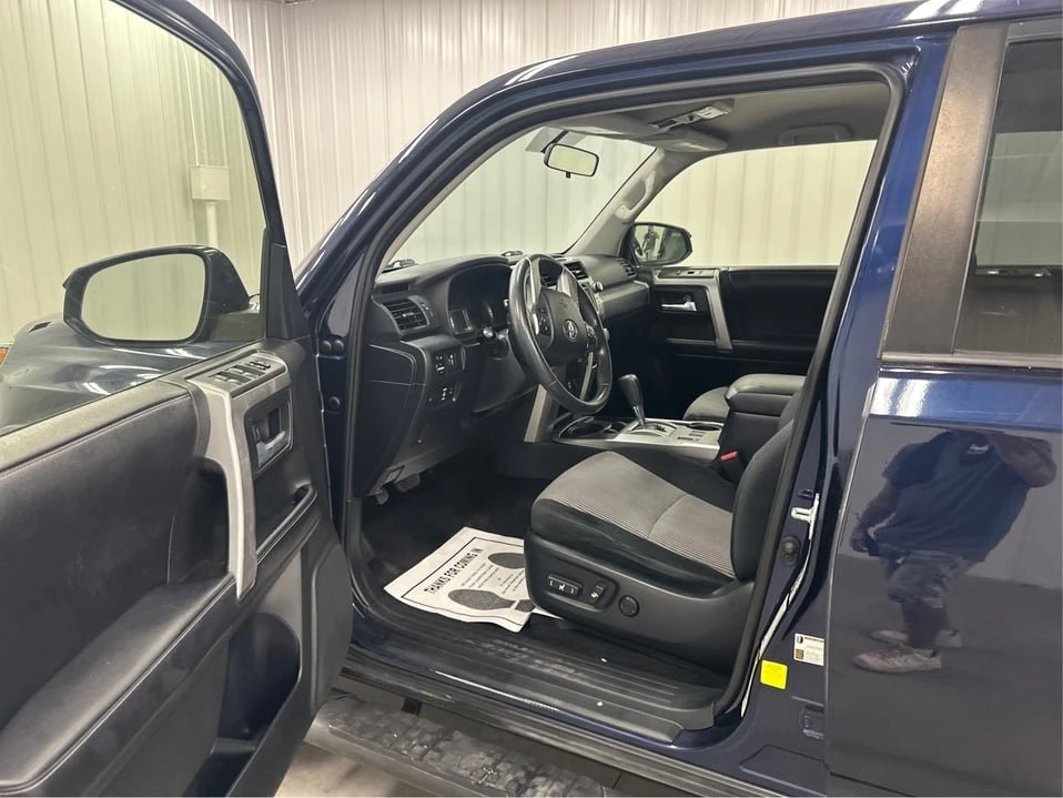 2017 Toyota 4Runner 5th Gen - Image 9 of 20