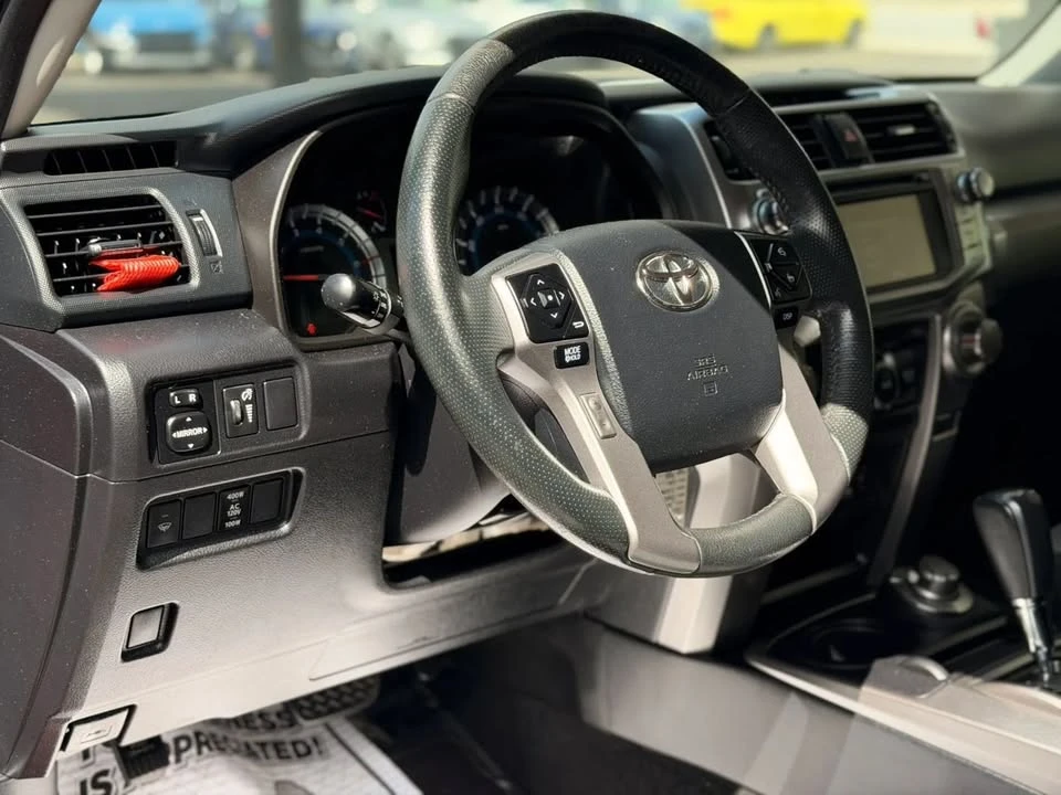 2017 Toyota 4Runner 5th Gen - Image 10 of 20