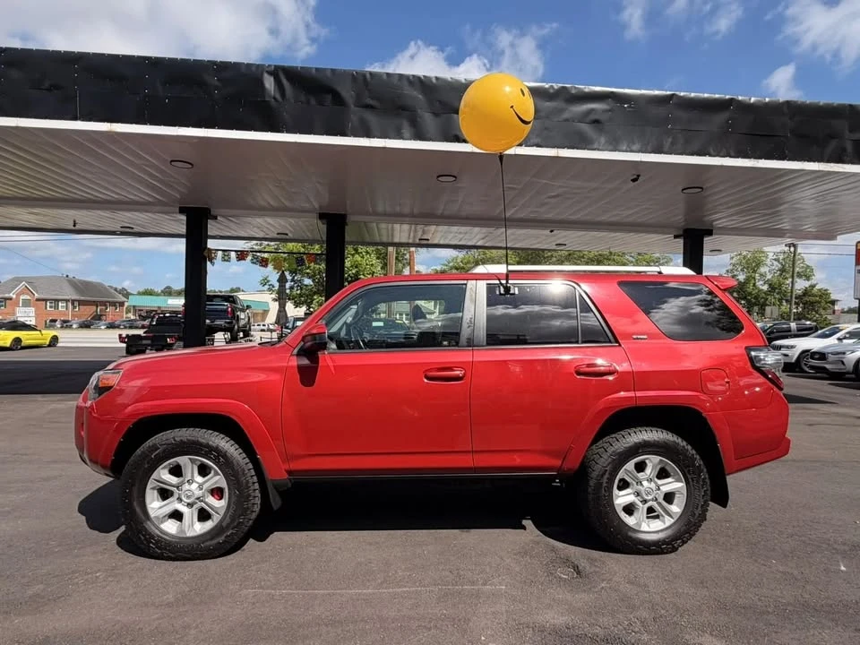 2017 Toyota 4Runner 5th Gen - Image 8 of 20