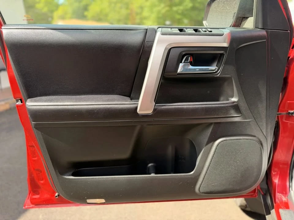 2017 Toyota 4Runner 5th Gen - Image 9 of 20