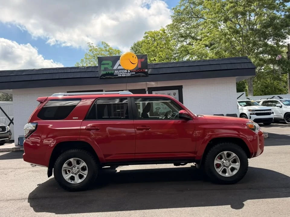 2017 Toyota 4Runner 5th Gen - Image 4 of 20