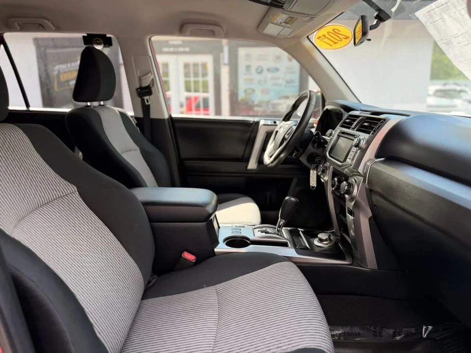 2017 Toyota 4Runner 5th Gen - Image 19 of 20