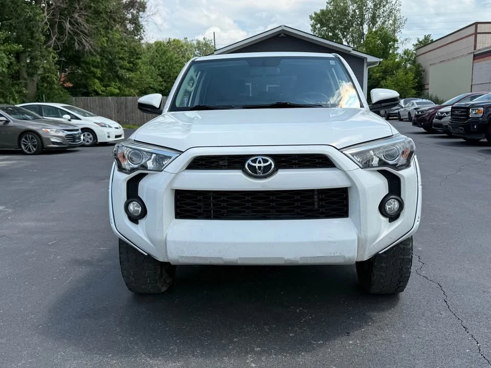 2017 Toyota 4Runner 5th Gen - Image 8 of 20