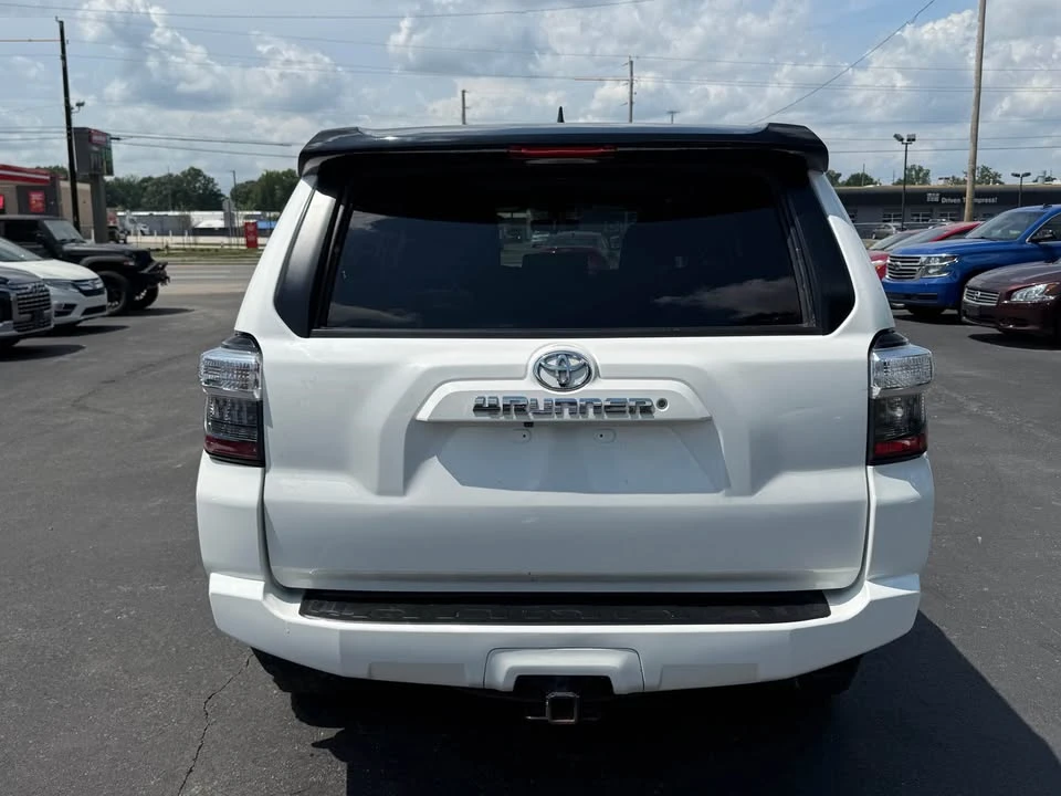 2017 Toyota 4Runner 5th Gen - Image 4 of 20