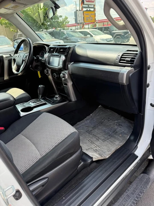 2017 Toyota 4Runner 5th Gen - Image 15 of 20