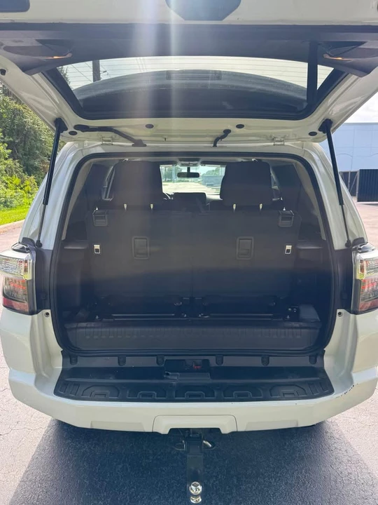 2017 Toyota 4Runner 5th Gen - Image 13 of 15