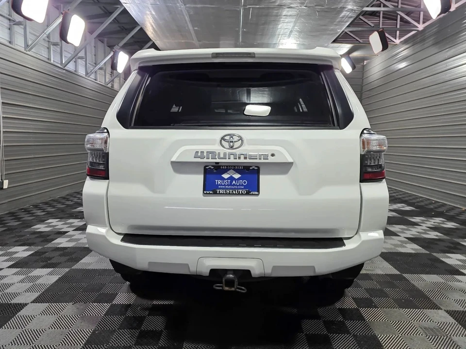2017 Toyota 4Runner 5th Gen - Image 6 of 12