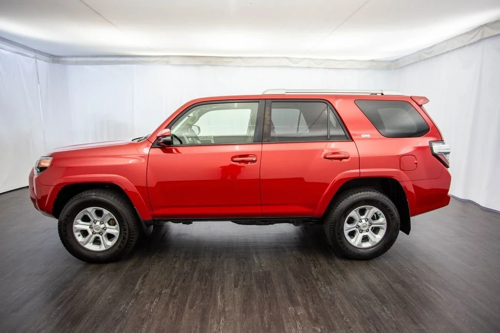 2017 Toyota 4Runner 5th Gen - Image 7 of 12