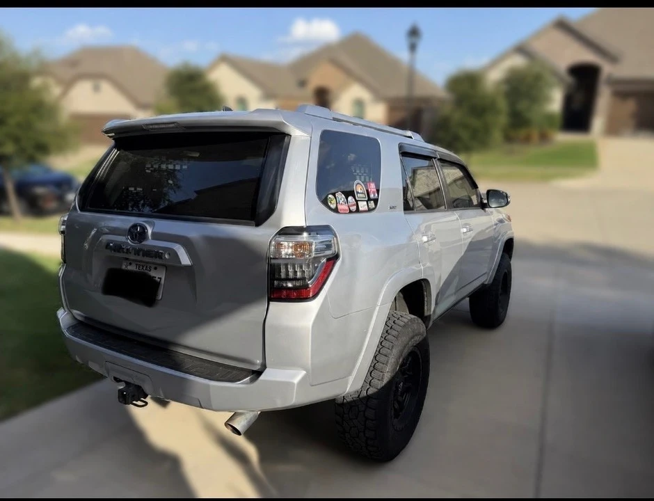 2017 Toyota 4Runner 5th Gen - Image 6 of 16