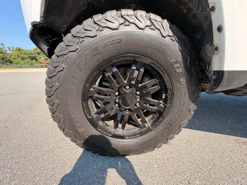 2017 Toyota 4Runner 5th Gen - Image 7 of 21