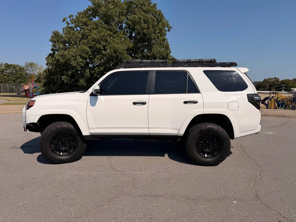 2017 Toyota 4Runner 5th Gen - Image 3 of 21