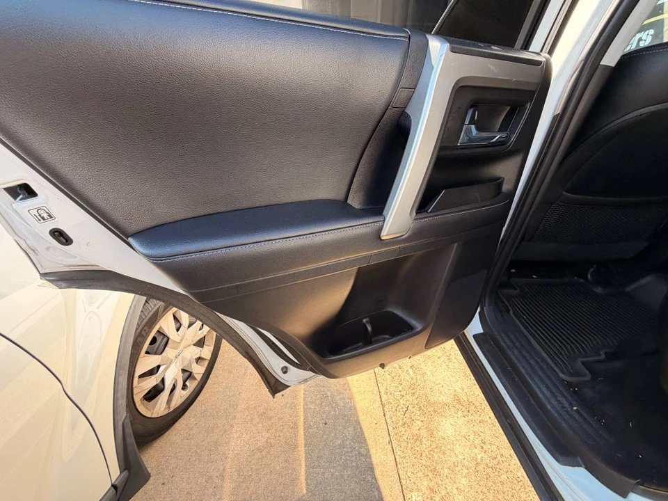 2017 Toyota 4Runner 5th Gen - Image 13 of 21