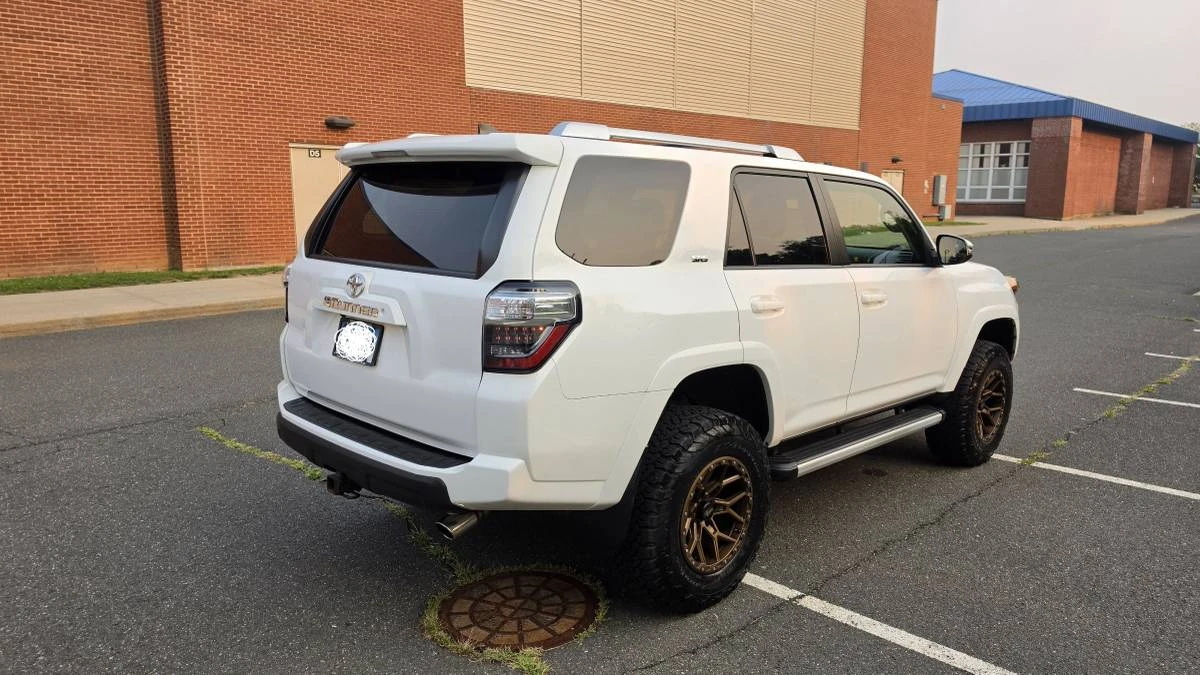 2017 Toyota 4Runner 5th Gen - Image 6 of 24