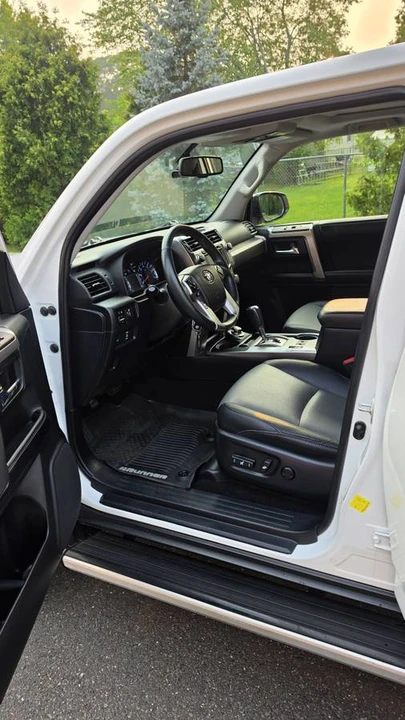2017 Toyota 4Runner 5th Gen - Image 21 of 24