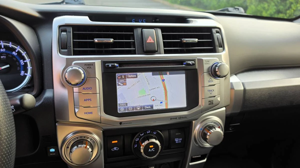 2017 Toyota 4Runner 5th Gen - Image 18 of 24