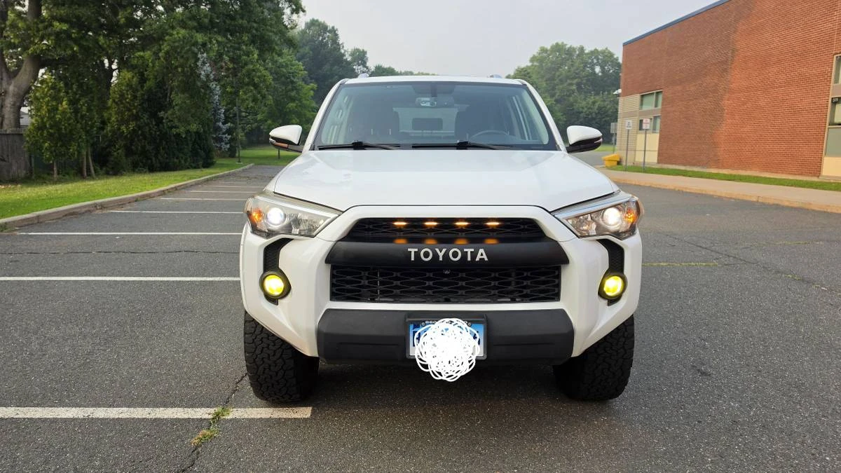 2017 Toyota 4Runner 5th Gen - Image 3 of 24