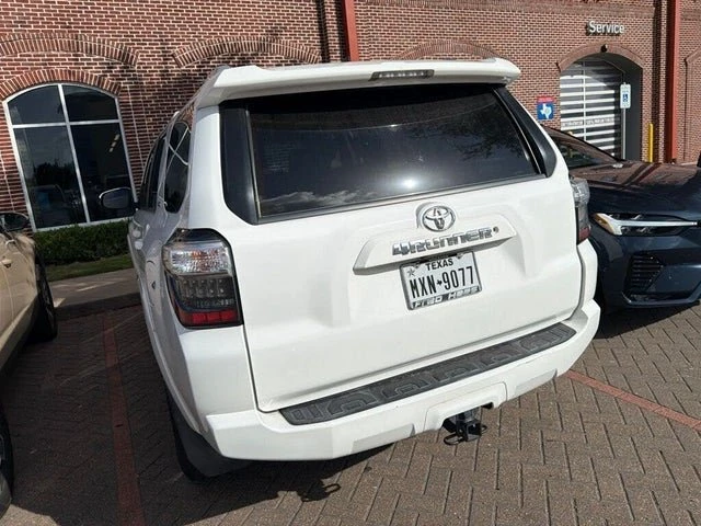 2017 Toyota 4Runner 5th Gen - Image 4 of 9