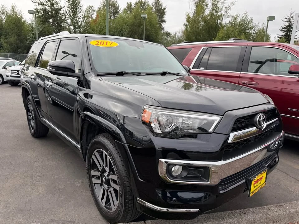 2017 Toyota 4Runner 5th Gen - Image 2 of 9