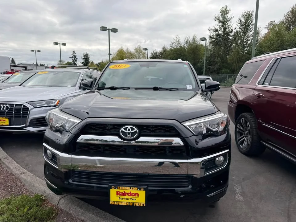 2017 Toyota 4Runner 5th Gen - Image 4 of 9