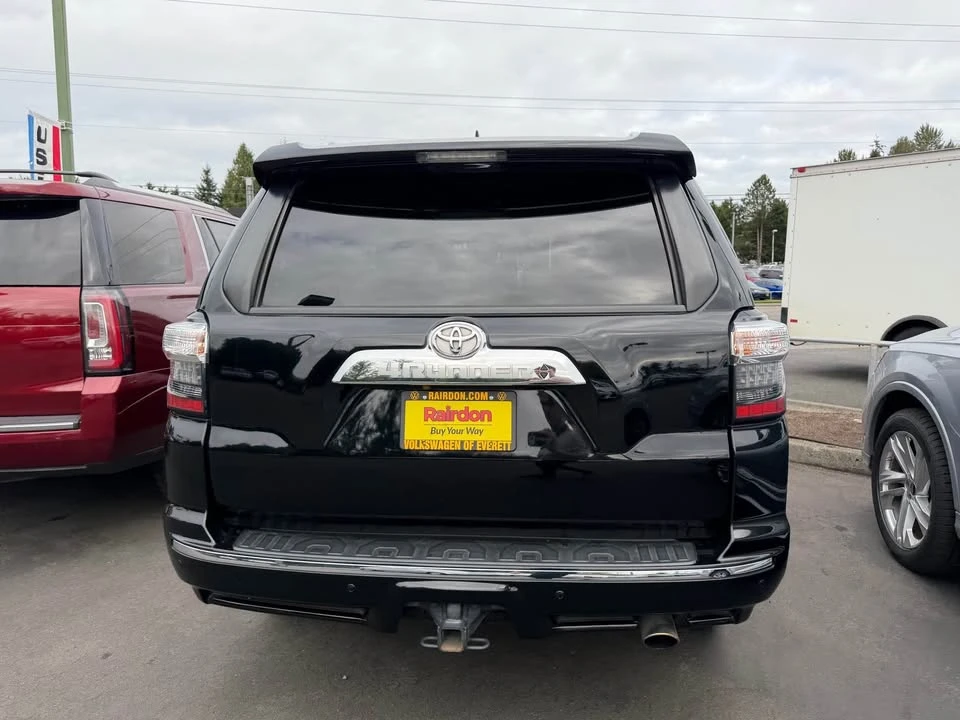 2017 Toyota 4Runner 5th Gen - Image 6 of 9
