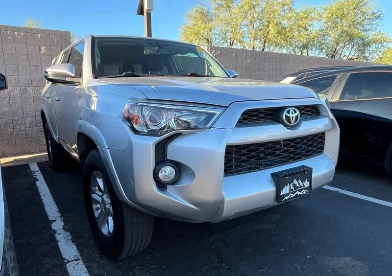 2017 Toyota 4Runner 5th Gen - Image 4 of 8