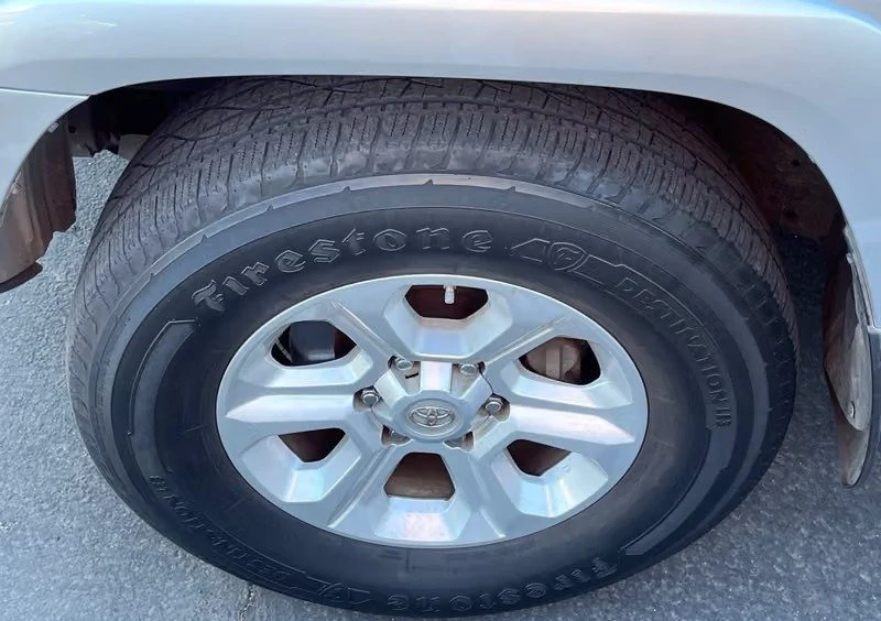 2017 Toyota 4Runner 5th Gen - Image 6 of 8