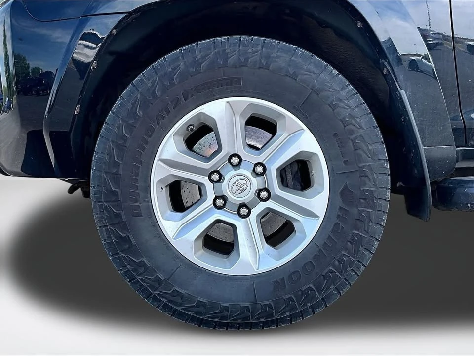 2017 Toyota 4Runner 5th Gen - Image 9 of 20