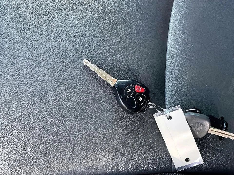 2017 Toyota 4Runner 5th Gen - Image 11 of 20