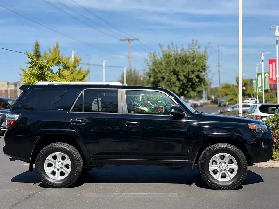 2017 Toyota 4Runner 5th Gen - Image 4 of 20