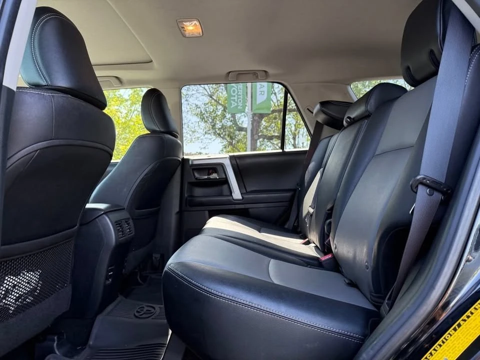 2017 Toyota 4Runner 5th Gen - Image 16 of 19
