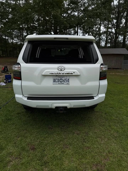 2017 Toyota 4Runner 5th Gen - Image 5 of 20