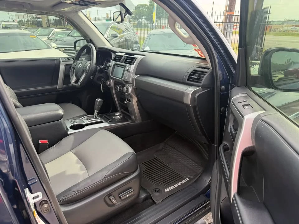 2017 Toyota 4Runner 5th Gen - Image 10 of 19