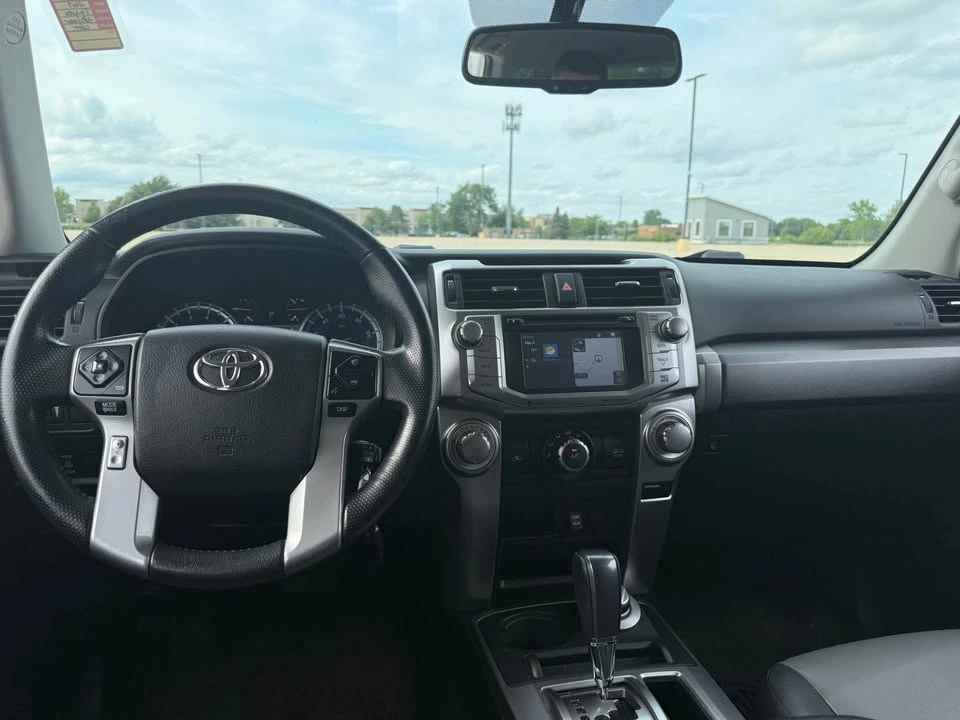 2017 Toyota 4Runner 5th Gen - Image 7 of 8