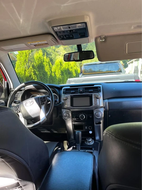 2017 Toyota 4Runner 5th Gen - Image 7 of 9