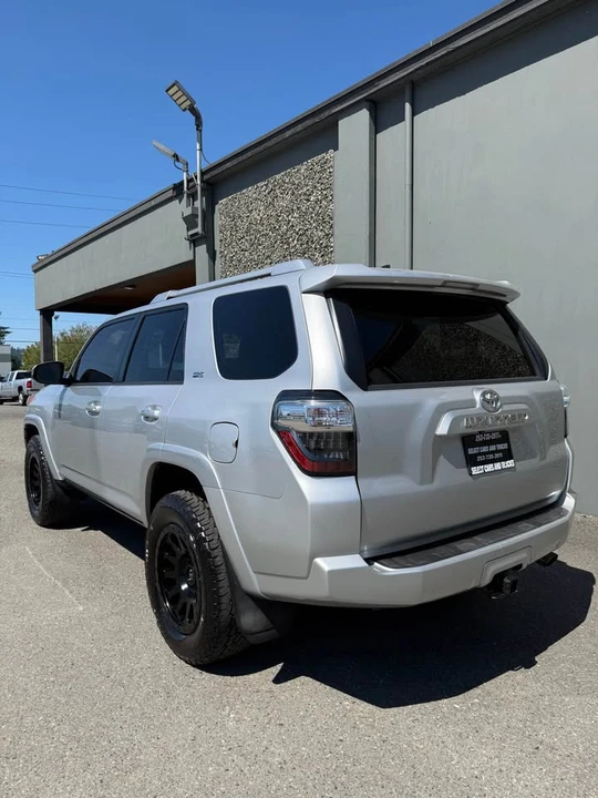 2017 Toyota 4Runner 5th Gen - Image 6 of 19