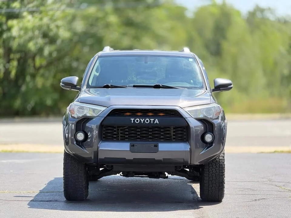 2017 Toyota 4Runner 5th Gen - Image 2 of 20
